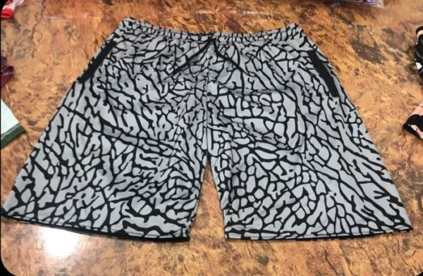 Short Elephant Print